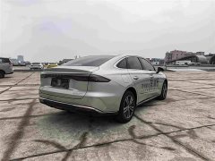 Geely Galaxy Xingyao 6 125km Explorer Edition - ფოტო 4