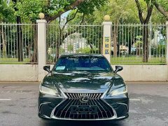 Lexus ES 200 Excellence Edition - ფოტო 2