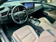 Lexus ES 200 Excellence Edition - ფოტო 6