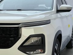 Baojun 530 Global Edition Anniversary Edition 1.5T CVT Luxury 5-seater - фото 4