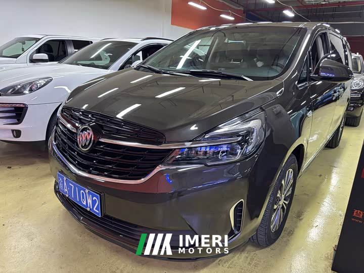 Buick GL8 Land Executive Cabin 652T Smart Luxury