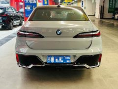 BMW 7 Series Facelift 740Li Luxury M Sport Package - ფოტო 4