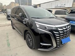 Denza D9 DM-i Smart Drive 1020 AWD Premium - фото 3