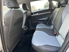 Volkswagen Lavida Facelift 1.5L Automatic Starry Sky 5 Million Edition - фото 9