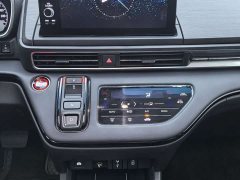 Honda Elysion 2.0L e:HEV Comfort - photo 11