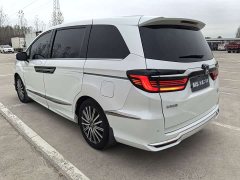 Honda Elysion 2.0L e:HEV Comfort - photo 4