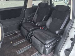 Honda Elysion 2.0L e:HEV Comfort - photo 9