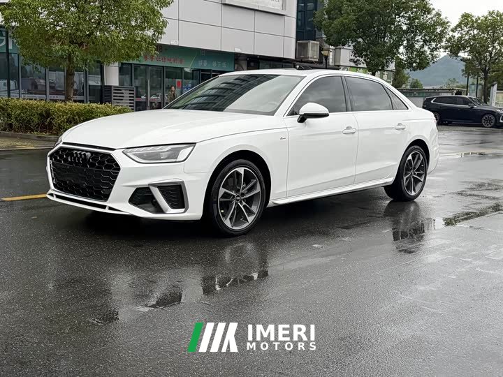 Audi A4L 40 TFSI Fashion Dynamic - car from China