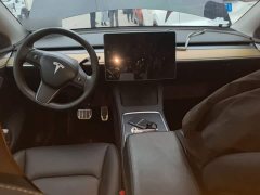 Tesla Model Y Rear-Wheel Drive - ფოტო 9