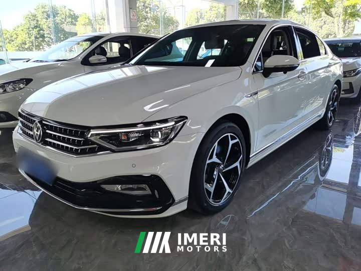 Volkswagen Magotan 2 Million Units Commemorative Edition 330TSI DSG Luxury