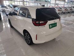 Honda Fit 1.5L CVT Trend Edition - ფოტო 4