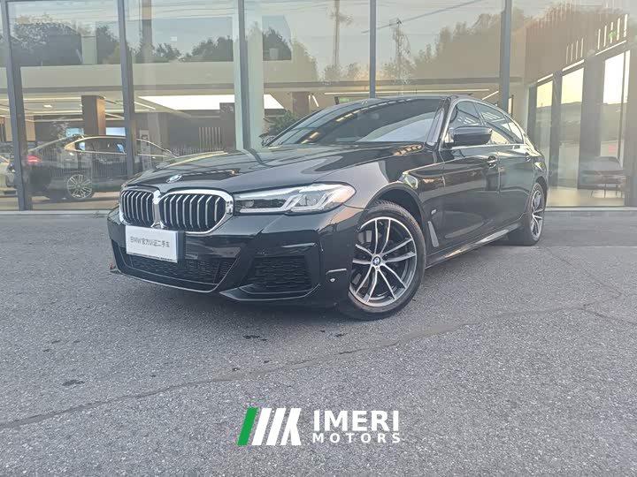BMW 5 Series Facelift 525Li M Sport Package - автомобиль из Китая