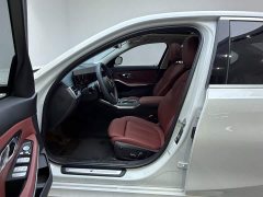 BMW 3 Series 325Li M Sport Package - фото 14