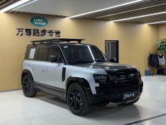 Land Rover Defender Facelift 110 3.0T P400 Dark Edition - ფოტო 3