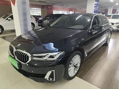 BMW 5 Series 525Li Luxury Package - ფოტო 1