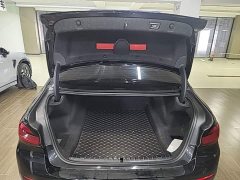BMW 5 Series 525Li Luxury Package - ფოტო 18
