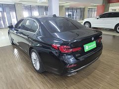 BMW 5 Series 525Li Luxury Package - ფოტო 4