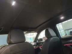 Volkswagen Tiguan L PRO 380TSI AWD R-Line Premium Edition - photo 17