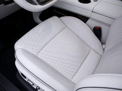 Li Auto i8 Standard Edition - ფოტო 14