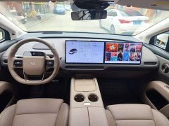 Li Auto i8 Standard Edition - ფოტო 7