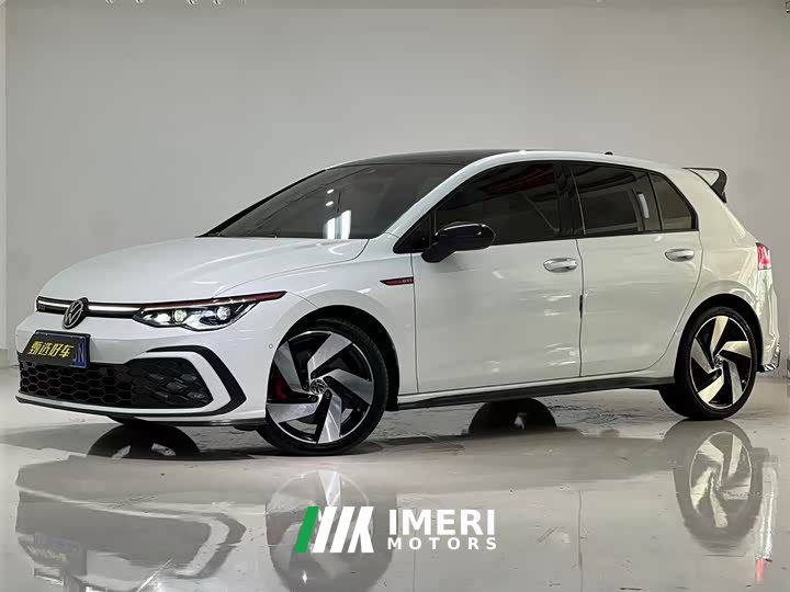 Volkswagen Golf GTI 380TSI DSG GTI