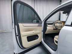 Wuling Huajing S 235km AWD Qiankun Premium Edition - photo 12