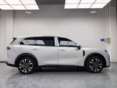 Wuling Huajing S 235km AWD Qiankun Premium Edition - photo 4