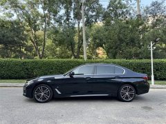 BMW 5 Series 530Li Premier M Sport Package - photo 3