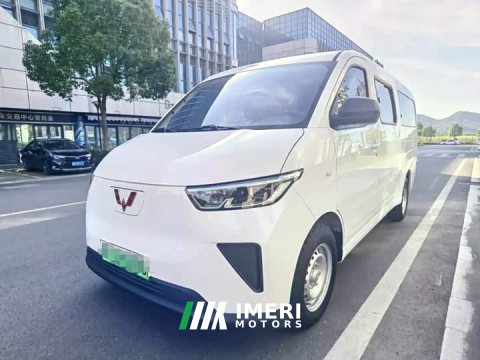 2025 Wuling Yangguang 300km Comfort Passenger Van 75kW - ავტომობილი ჩინეთიდან
