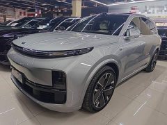 Li Auto L8 Ultra Smart Refresh Edition - ფოტო 1