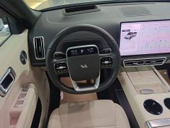 Li Auto L8 Ultra Smart Refresh Edition - ფოტო 10