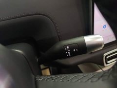 Li Auto L8 Ultra Smart Refresh Edition - ფოტო 13