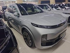 Li Auto L8 Ultra Smart Refresh Edition - ფოტო 3