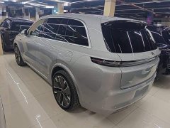 Li Auto L8 Ultra Smart Refresh Edition - ფოტო 4