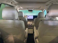 Li Auto i8 Standard Edition - фото 6