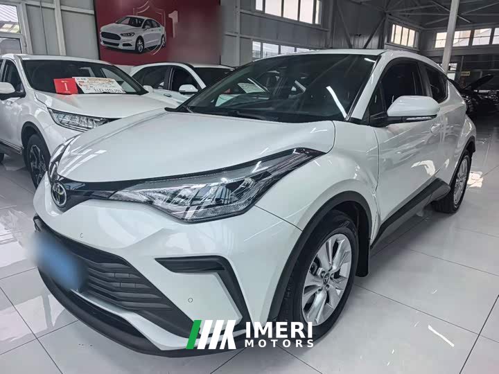 Toyota Yize IZOA 2.0L Edition