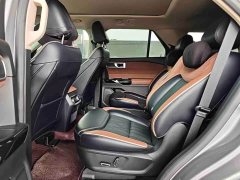Ford Explorer EcoBoost 285 AWD Titanium 6-Seater - photo 7