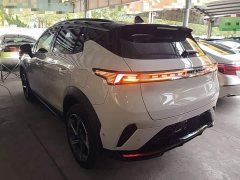 Lynk & Co 06 Renew 1.5T Halo - photo 4