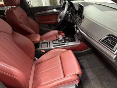 Audi Q5L 45th Anniversary Edition 40 TFSI Luxury Dynamic - фото 11