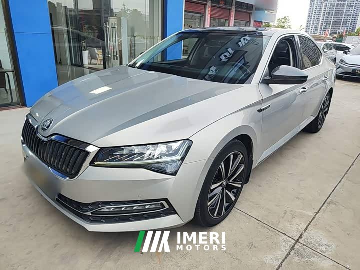 Skoda Superb Facelift TSI280 DSG Comfort - ავტომობილი ჩინეთიდან