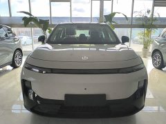 Leapmotor B10 510 Pleasure Edition - ფოტო 2
