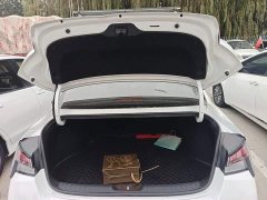 Hyundai Elantra 1.5L CVT GLX Elite - ფოტო 18