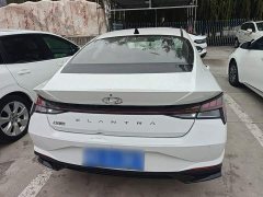 Hyundai Elantra 1.5L CVT GLX Elite - ფოტო 5