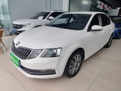 Skoda Octavia 1.5L Automatic Comfort - фото 1