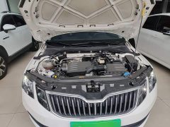 Skoda Octavia 1.5L Automatic Comfort - фото 19