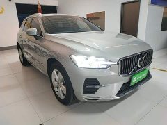 Volvo XC60 B5 AWD Smart Luxury Edition - photo 3
