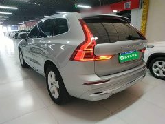 Volvo XC60 B5 AWD Smart Luxury Edition - photo 4