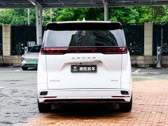 Denza D9 DM-i 980 Four-Wheel Drive Premium - фото 4