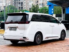 Denza D9 DM-i 980 Four-Wheel Drive Premium - фото 5