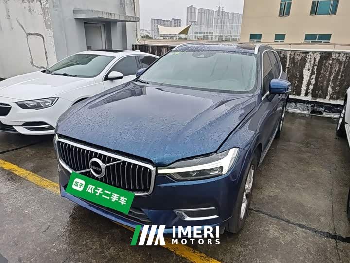 Volvo XC60 T5 AWD Smart Luxury Edition